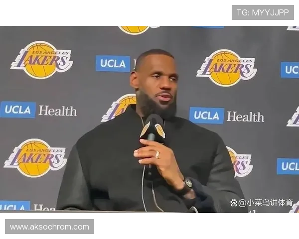 A史密斯怒批詹姆斯毁扣篮大赛