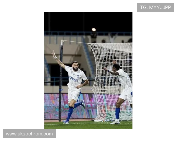 2014年差点完成的转会：本泽马到枪手&苏亚雷斯到皇马